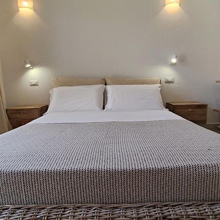 B&B Va' Pensiero Villasimius Exterior photo
