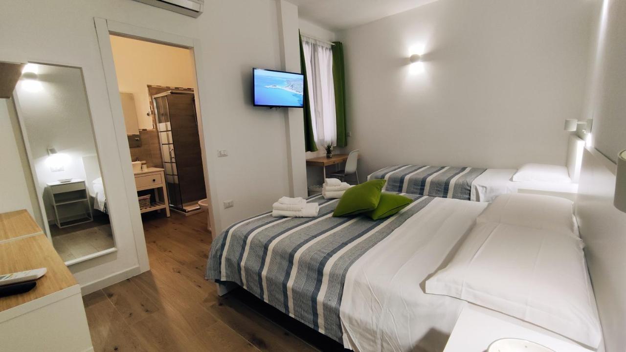 B&B Va' Pensiero Villasimius Exterior photo
